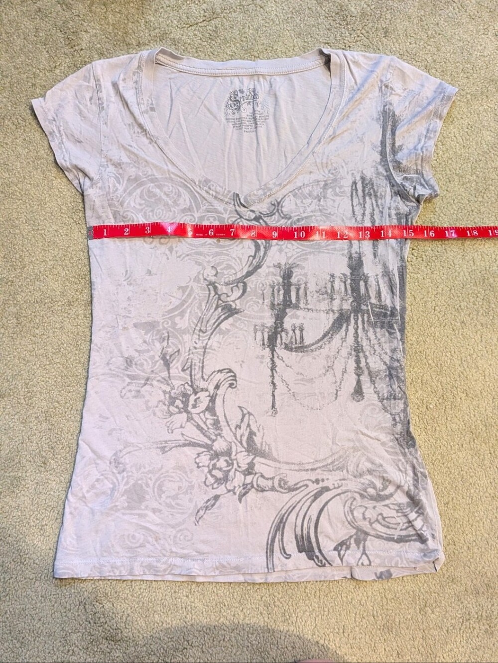 Grey T-shirt With Elegant Chandelier Illustration